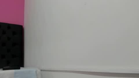  candy jade  online show from 01-10-26, 12:07