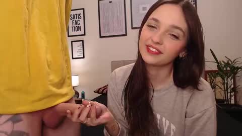 candygirl online show from 09-18-25, 12:51