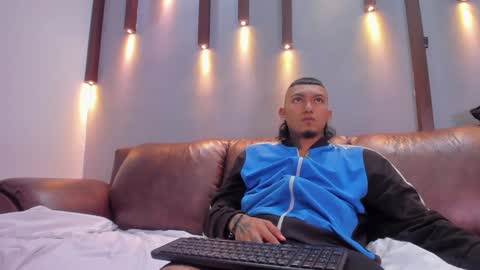 Shatta  Sara online show from 12-31-24, 01:19