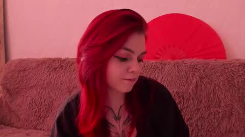 Caroline online show from 03-11-26, 11:27