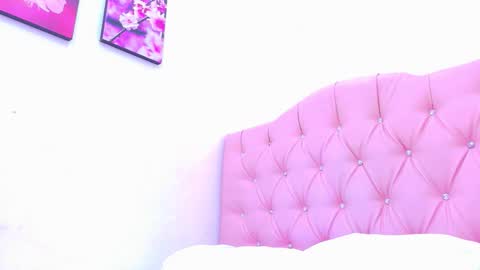 Snapshot of _catalina_williams_ chatting on 03-26-26, 02:11 _catalina_williams_ online show from 03-26-26, 02:11
