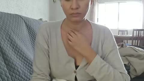 Snapshot of _cattleya1 chatting on 02-23-26, 02:47 cat online show from 02-23-26, 02:47