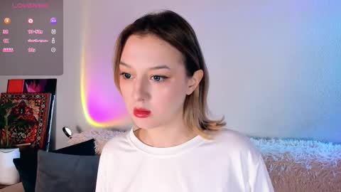 Christina Chris online show from 11-25-25, 07:41