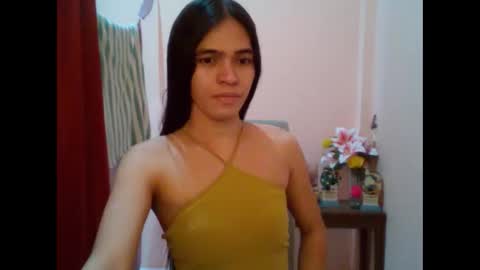 Snapshot of _celina chatting on 02-12-26, 10:38 _celina online show from 02-12-26, 10:38
