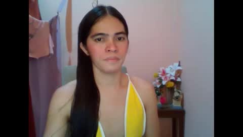 Snapshot of _celina chatting on 02-22-26, 10:41 _celina online show from 02-22-26, 10:41