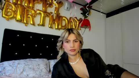 Bella  online show from 05-30-26, 10:07