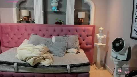 _chelsea_24 online show from 03-15-26, 04:18