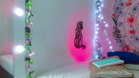 Katy online show from 02-25-25, 02:03