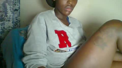 Snapshot of _clara01 chatting on 01-16-25, 05:42 clara online show from 01-16-25, 05:42