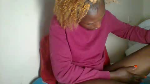 Snapshot of _clara01 chatting on 01-24-25, 10:00 clara online show from 01-24-25, 10:00