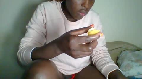 Snapshot of _clara01 chatting on 02-07-25, 11:23 clara online show from 02-07-25, 11:23