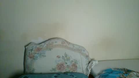 Snapshot of _clara01 chatting on 02-10-25, 11:57 clara online show from 02-10-25, 11:57