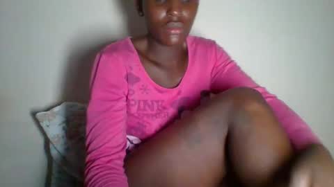 Snapshot of _clara01 chatting on 02-28-25, 11:56 clara online show from 02-28-25, 11:56