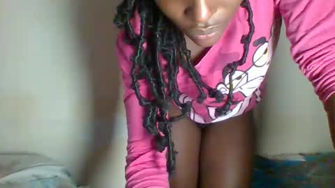 Snapshot of _clara01 chatting on 03-07-25, 05:18 clara online show from 03-07-25, 05:18