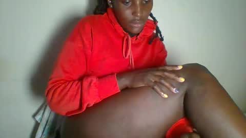 Snapshot of _clara01 chatting on 03-11-25, 06:32 clara online show from 03-11-25, 06:32