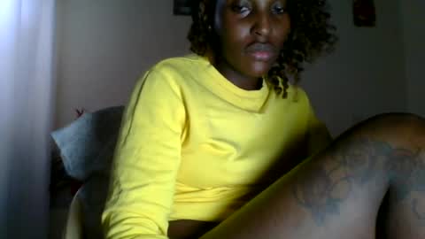 Snapshot of _clara01 chatting on 06-26-26, 07:13 clara online show from 06-26-26, 07:13