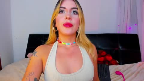  Chloe  online show from 02-04-25, 01:56