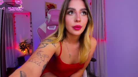  Chloe  online show from 05-13-26, 04:54