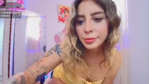 Snapshot of _cloe_1 chatting on 06-25-26, 09:41 Chloe online show from 06-25-26, 09:41