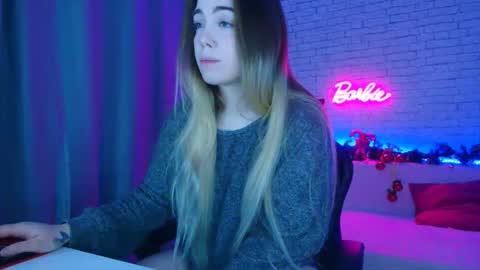 Nica online show from 01-06-26, 05:00