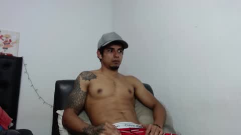 Snapshot of _crissgex_ chatting on 01-09-26, 05:32 crissgex online show from 01-09-26, 05:32