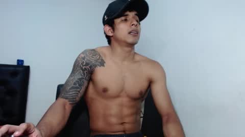  crissgex  online show from 04-01-26, 03:07