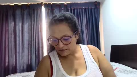 Snapshot of _cristal15 chatting on 11-07-25, 02:17 _cristal15 online show from 11-07-25, 02:17