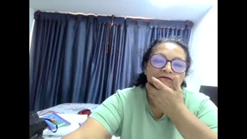 Snapshot of _cristal15 chatting on 11-13-25, 07:02 _cristal15 online show from 11-13-25, 07:02