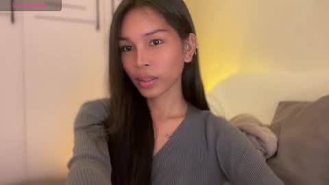 Snapshot of _cumonu69_ chatting on 11-21-25, 07:56 Tiko online show from 11-21-25, 07:56