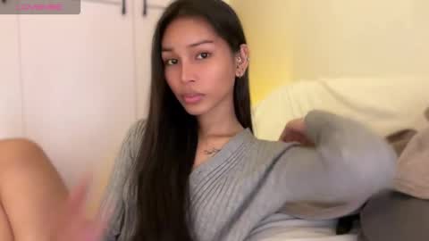 Snapshot of _cumonu69_ chatting on 11-24-25, 01:11 Tiko online show from 11-24-25, 01:11