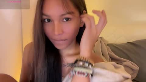 Snapshot of _cumonu69_ chatting on 03-27-26, 06:18 Tiko online show from 03-27-26, 06:18