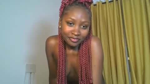 Snapshot of _cutestephanie chatting on 11-22-25, 02:32 STEPH online show from 11-22-25, 02:32