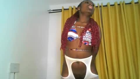Snapshot of _cutestephanie chatting on 12-16-25, 01:54 STEPH online show from 12-16-25, 01:54