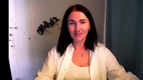 Snapshot of _cutie_and_shy_ chatting on 06-11-26, 07:39 _cutie_and_shy_ online show from 06-11-26, 07:39
