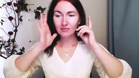 Snapshot of _cutie_and_shy_ chatting on 07-06-26, 07:05 _cutie_and_shy_ online show from 07-06-26, 07:05
