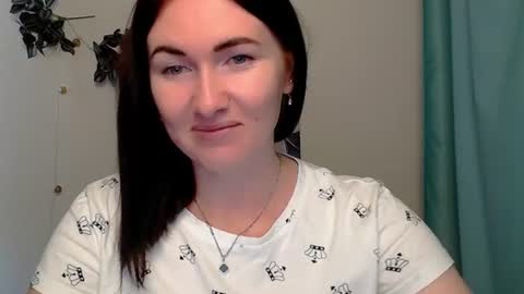 Snapshot of _cutie_and_shy_ chatting on 07-22-26, 07:00 _cutie_and_shy_ online show from 07-22-26, 07:00