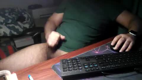 Snapshot of _daddypimp chatting on 02-13-26, 01:23 Paul online show from 02-13-26, 01:23