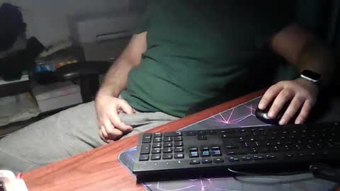 Snapshot of _daddypimp chatting on 02-28-26, 02:23 Paul online show from 02-28-26, 02:23