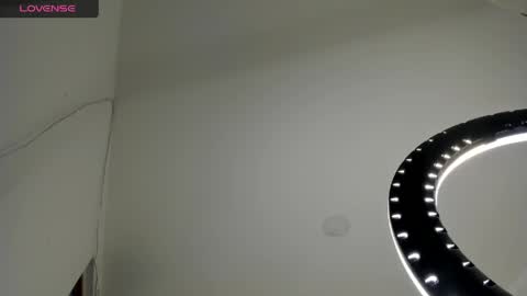 Snapshot of _danik0 chatting on 05-17-26, 12:52 danik online show from 05-17-26, 12:52