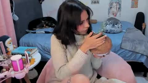 Pao online show from 09-19-25, 04:25