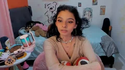 Pao online show from 10-06-25, 12:41