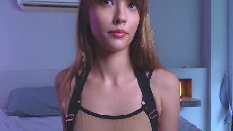 Snapshot of _demi_dee_ chatting on 01-15-25, 09:56 DemiDee online show from 01-15-25, 09:56