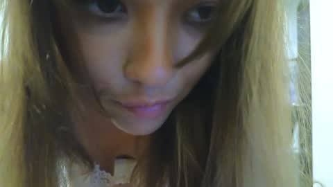 Snapshot of _demi_dee_ chatting on 09-27-25, 11:10 DemiDee online show from 09-27-25, 11:10