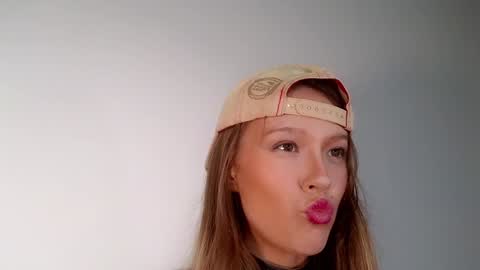 DemiDee online show from 11-14-25, 10:36