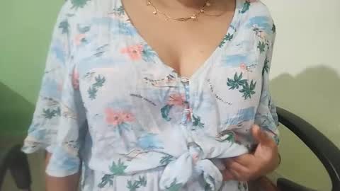 Snapshot of _dreamgirl_0 chatting on 02-28-26, 09:54 _dreamgirl_0 online show from 02-28-26, 09:54