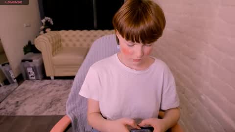 Luna    online show from 03-03-26, 12:22