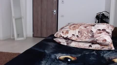 Dylan online show from 01-03-25, 12:08