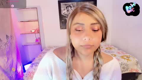 Snapshot of _eilish chatting on 04-25-26, 09:01 _eilish online show from 04-25-26, 09:01