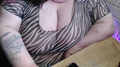 LIsa online show from 04-10-26, 09:25