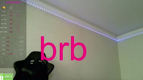 Snapshot of _elven_dreams__ chatting on 01-09-25, 08:24 chloue and Gretta online show from 01-09-25, 08:24